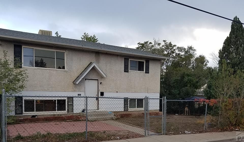 1st image of 1304 N Queens Ave
