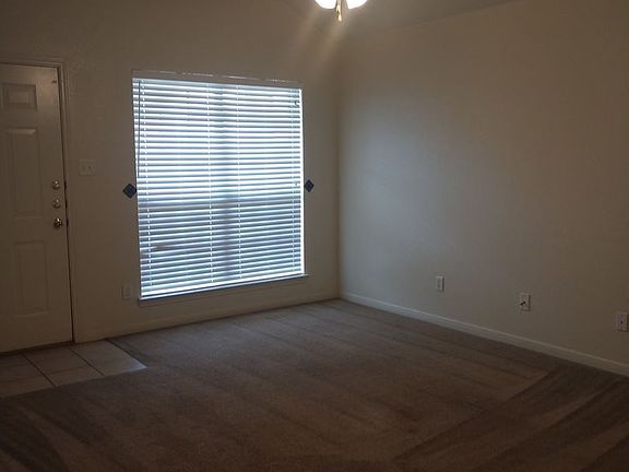 2nd image of 3001 Dannen Ct Unit A