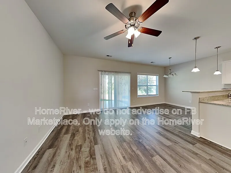 Building Photo - 929 Dawsons Park Way