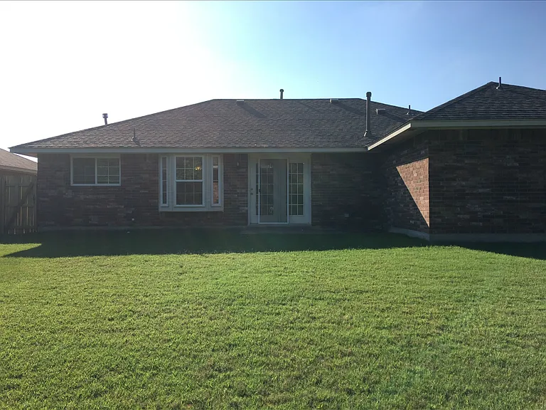 1420 Teakwood Dr — Photo 25