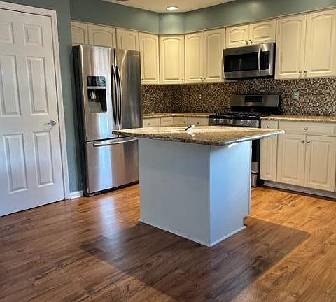 2nd image of 161 Impatiens Ct #1601