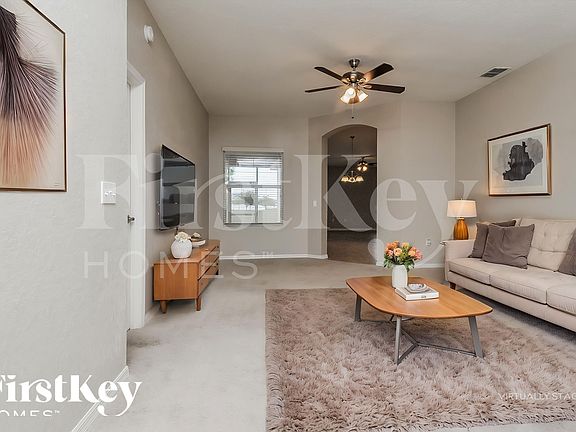 3rd image of 10611 Carloway Hills Dr