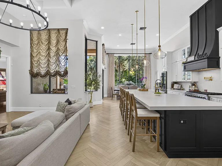 10336 Trianon Pl — Photo 10