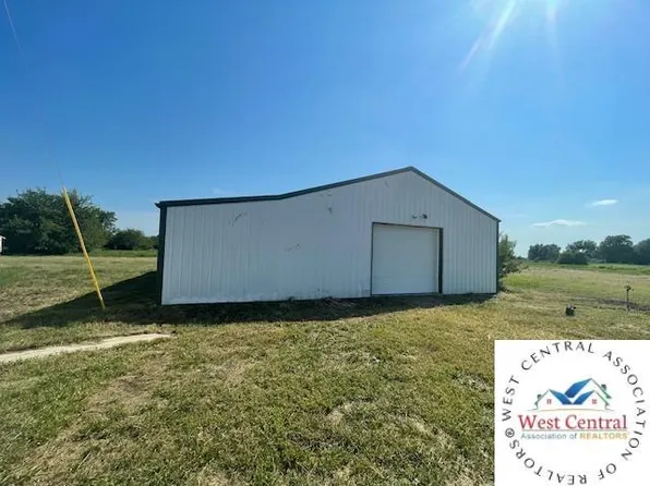 1056 SE 470 County Rd, Knob Noster, MO 65336