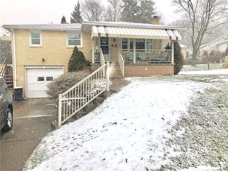1st image of 610 Birch St