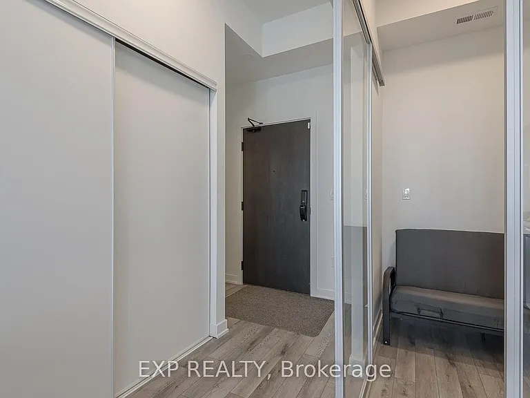 1005 Dundas St E #546 — Photo 9