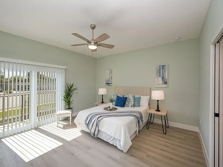 870 Paddleboard Ct — Photo 16