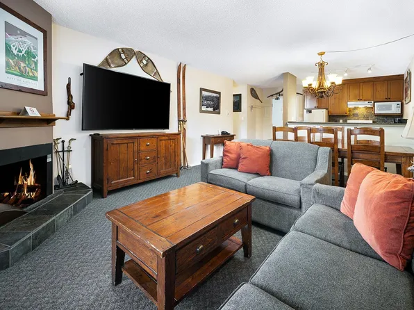 4200 Whistler Way #222, Whistler, BC V8E 1J4