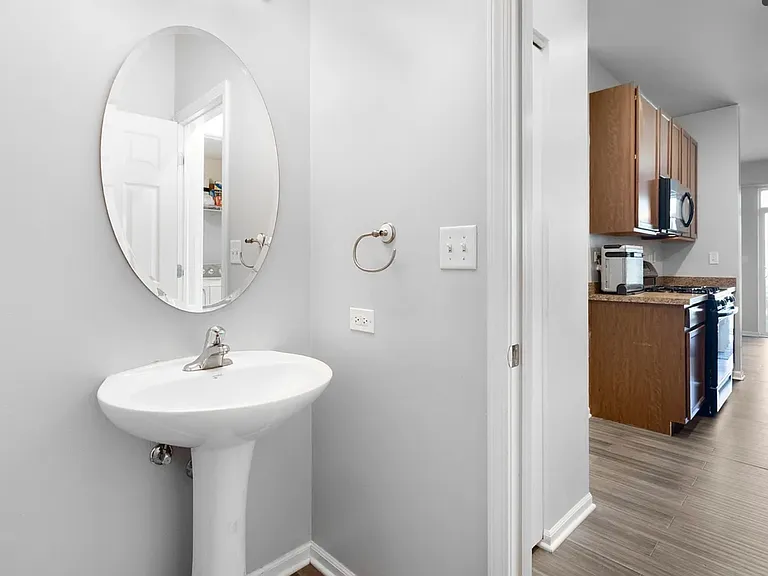 433 Acushnet St — Photo 11