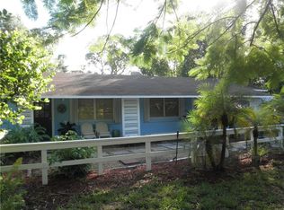 325 SW Dyer Dr, Stuart, FL 34994