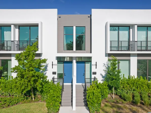 1967 Dock Street, West Palm Beach, FL 33401