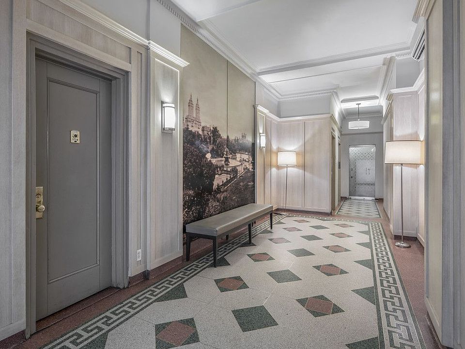 1st image of 19 W 69th St APT 1201