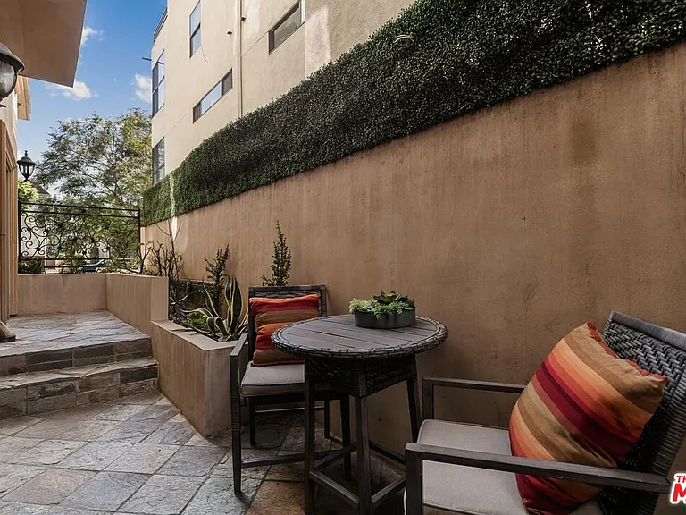 1610 Camden Ave #101 — Photo 29