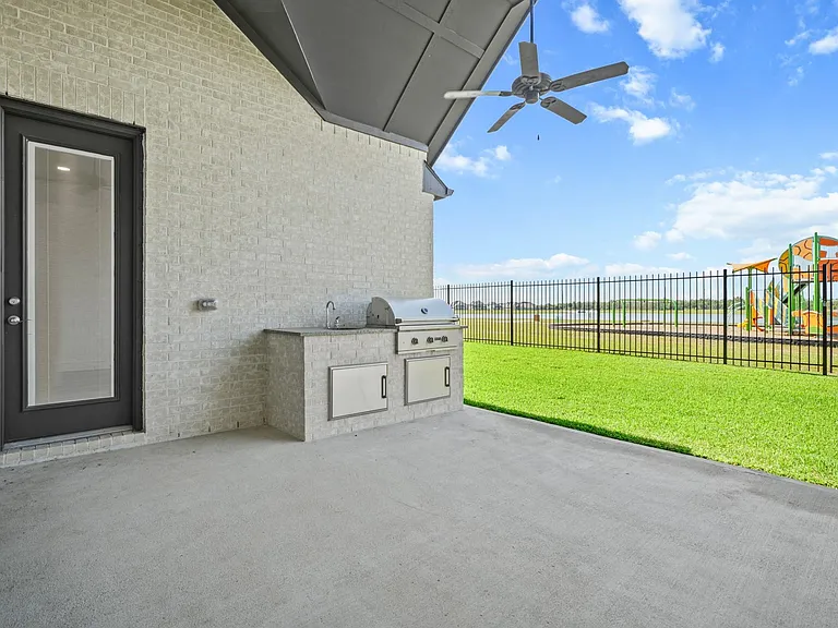 929 Wormwood Dr — Photo 34