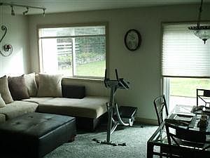 3rd image of 1681 NE 10th Ave
