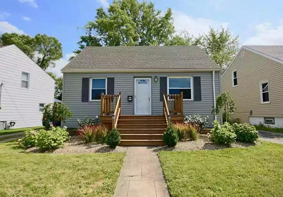 1st image of 6911 Luelda Ave