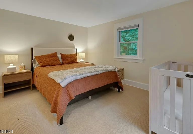 8 Franklin Pl — Photo 15