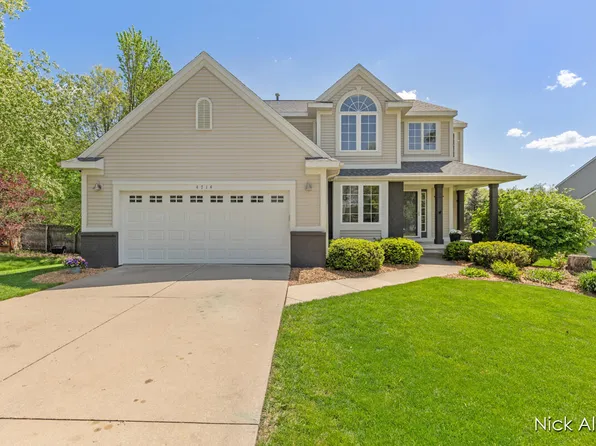 4714 Hidden Highland Dr NE, Rockford, MI 49341