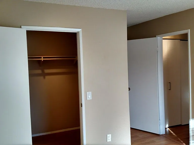 Walk in closet