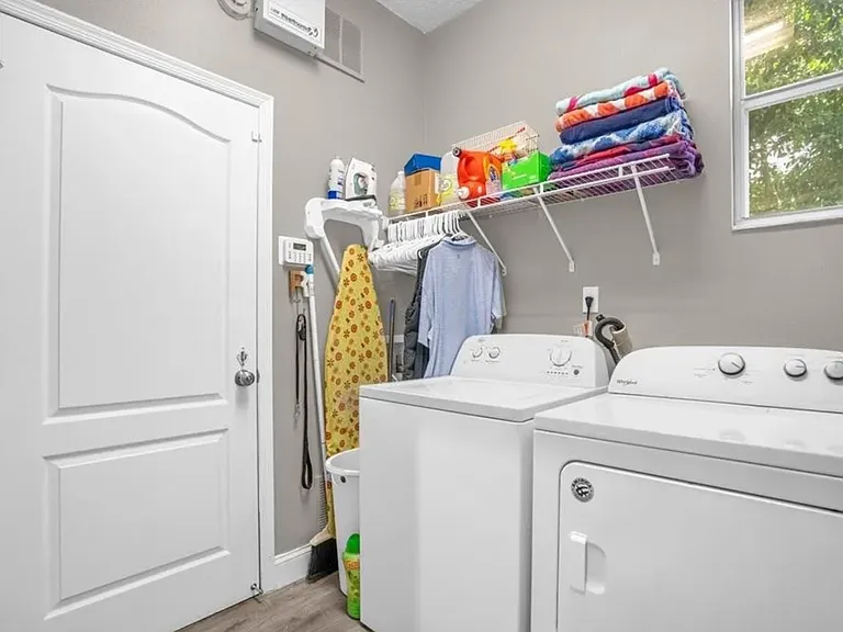 309 Isle Of Sky Cir — Photo 18