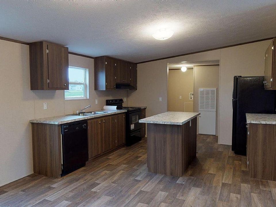 1st image of 37 Edith Dr