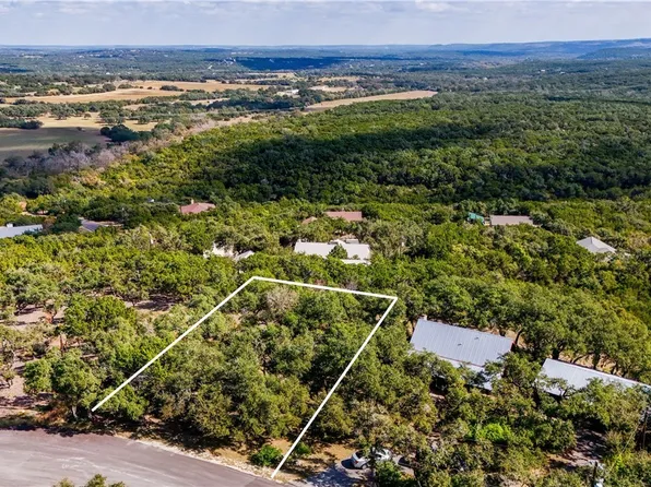 72 Welsh Pony Ct, Fischer, TX 78623