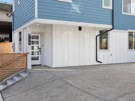 2nd image of 503 NE 42nd St