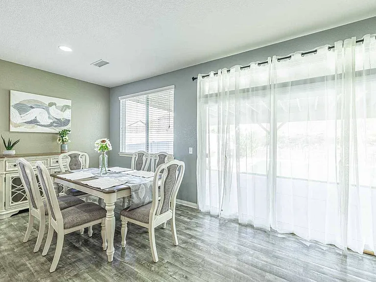 37058 Alton Dr — Photo 9