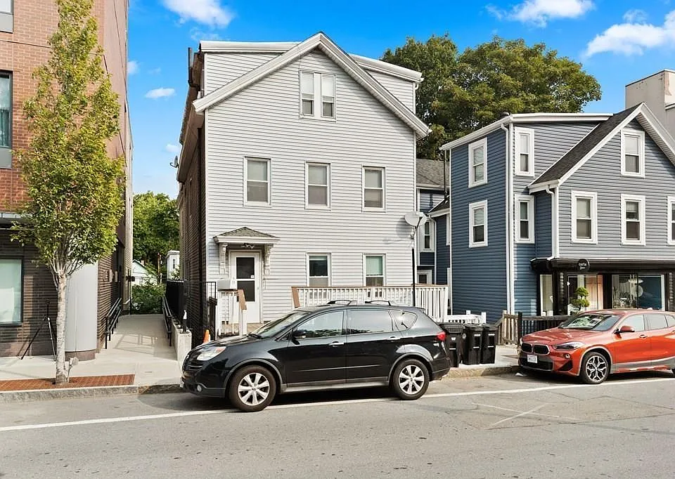 99 Boylston St #2