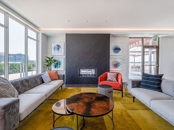 5th image of 530 Western Ave #522