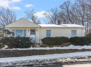 120 Whipple Ave, Cranston, RI 02920