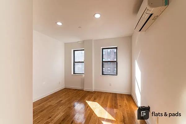 Rented by FLATS & PADS LLC | media 15