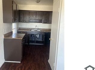 3203 E Ledbetter Dr, Dallas, TX 75216