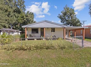 104 Kris Dr, Lafayette, LA 70501