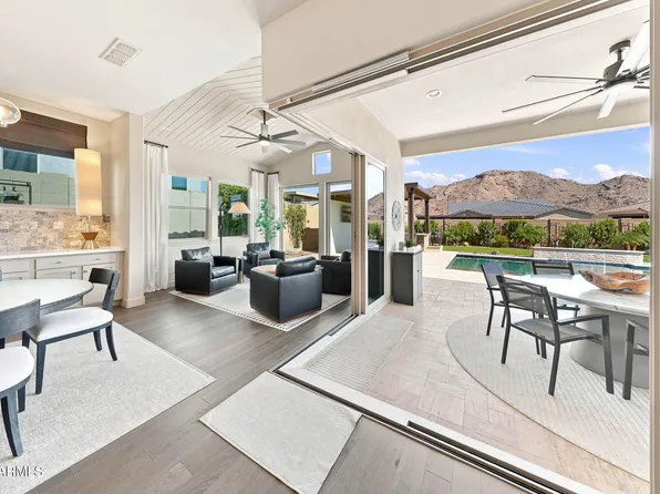 21362 W MINNEZONA Avenue, Buckeye, AZ 85396