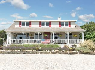 681 Old Montauk Hwy, Montauk, NY 11954