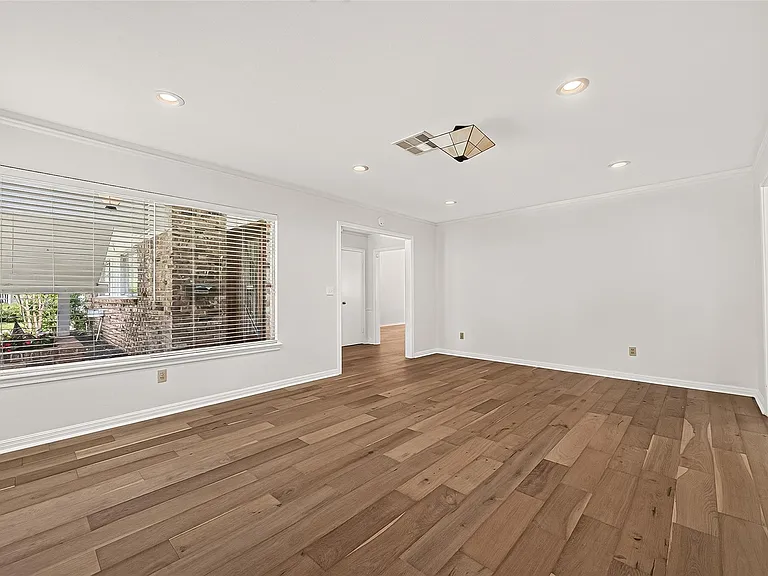 12411 Pinerock Ln — Photo 8
