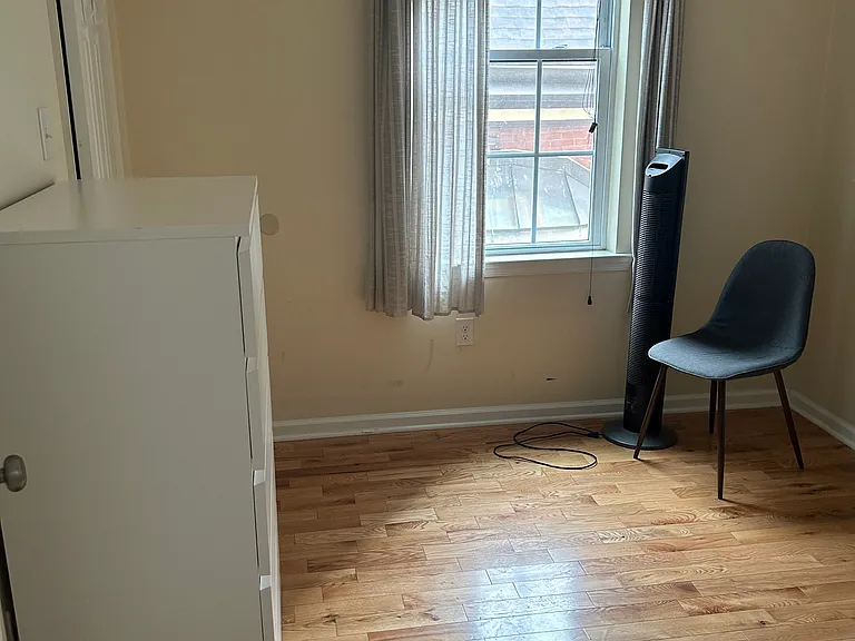 5643 E Wister St #1 — Photo 4