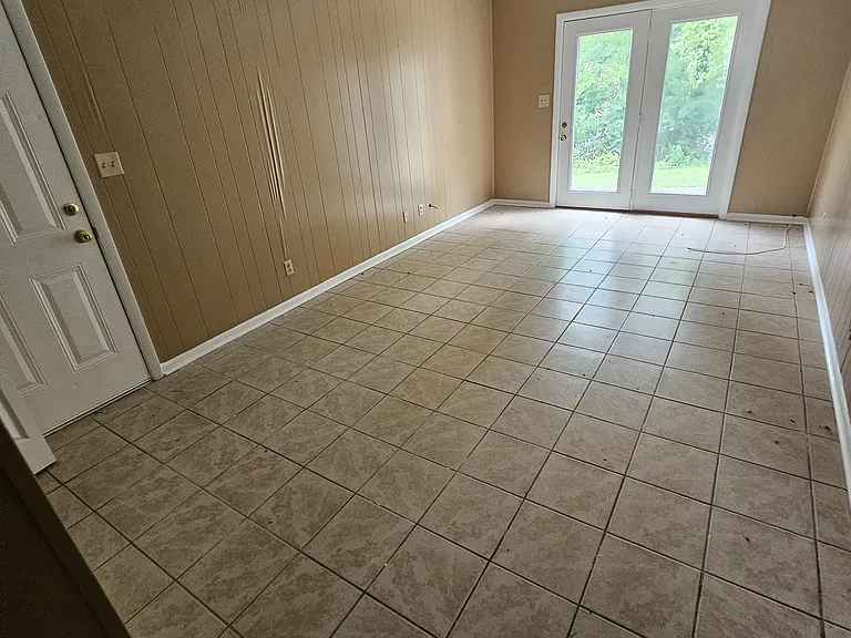 5760 Taggart Dr #1 — Photo 17