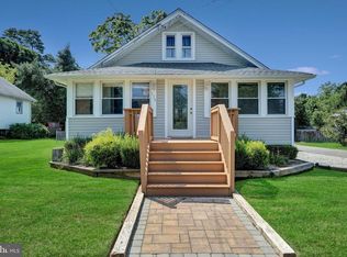129 Railroad Ave, Tuckerton, NJ 08087