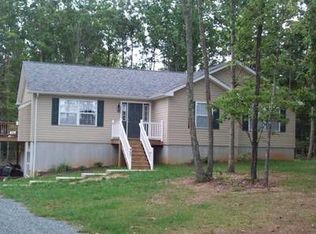 468 Waldrop Church Rd, Louisa, VA 23093