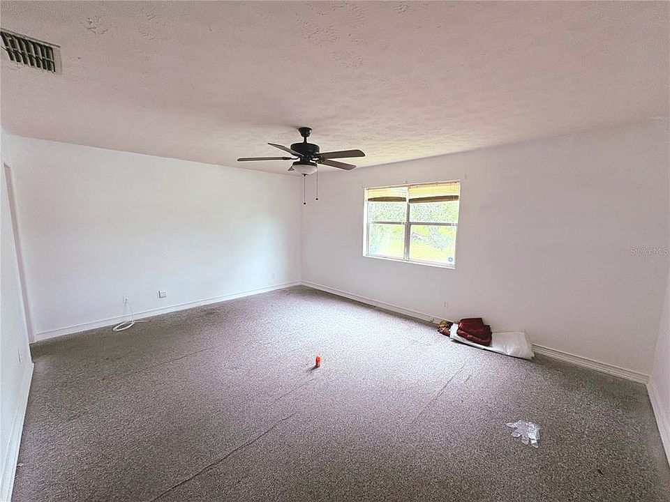 19th image of 311 S THOMPSON AVENUE