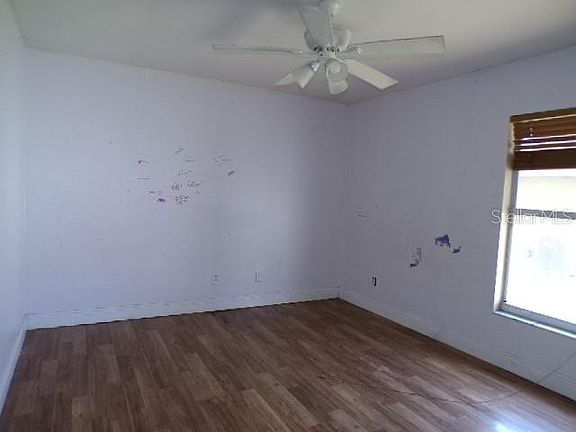 4th image of 1722 SW 4th Ave