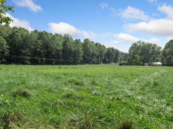 360 Pauline Miller Rd, Peebles, OH 45660