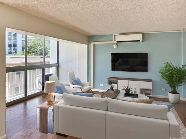 1710 Punahou St APT 302, Honolulu, HI 96822