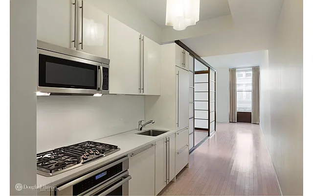 Rented by Douglas Elliman | media 21