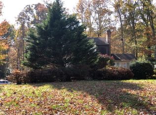 8901 Scotford Rd, North Chesterfield, VA 23236