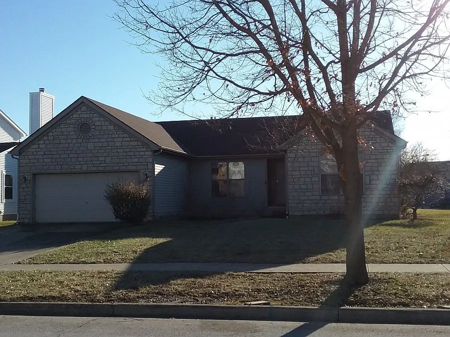1393 Wild Horse Dr photo 1