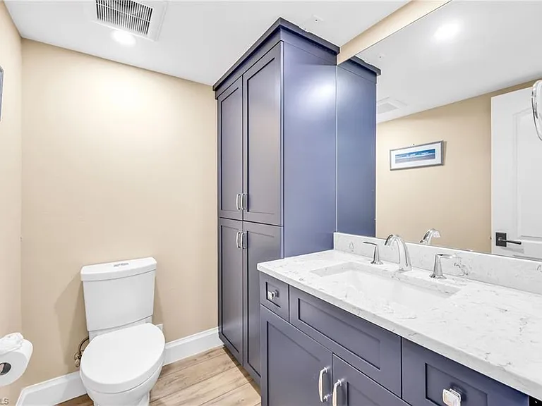 9653 Gulf Shore Dr #402 — Photo 7