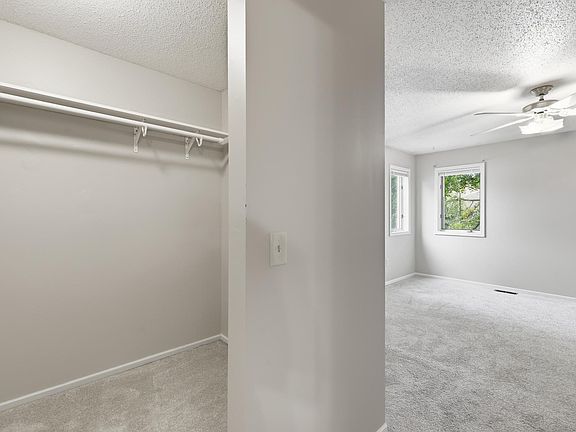 2nd image of 2613 Emerson Ave N